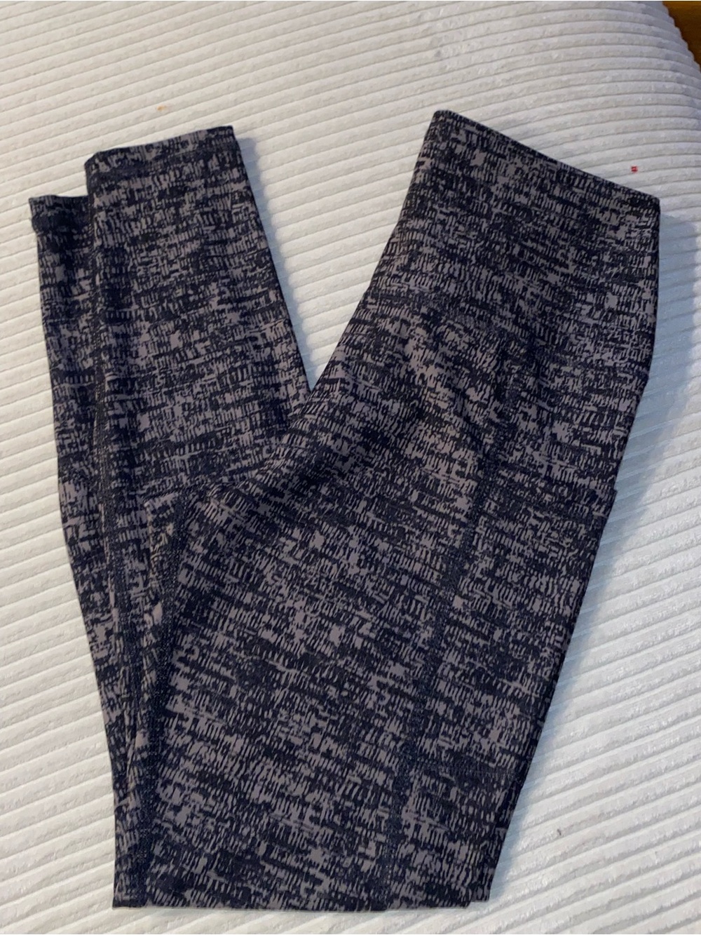 Textured Black and Gray Leggings